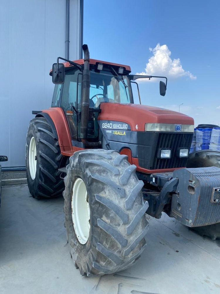 Tractor de vanzare New Holland G240