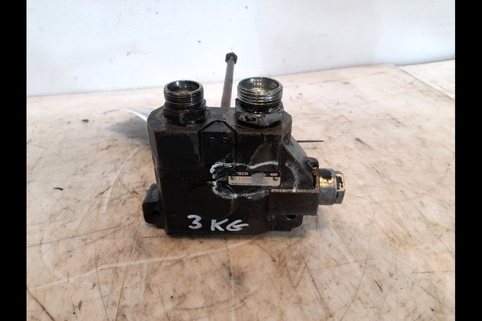 Valva hidraulica Deutz Fahr Agrotron 85 - Second Hand